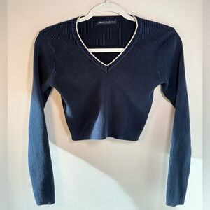 Brandy Melville Womens Dark Blue V-Neck Cropped Ribbed Preppy Sweater size Small